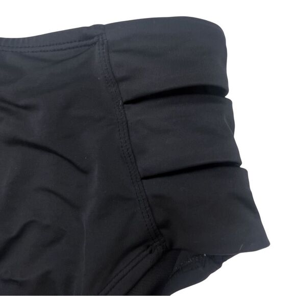 Beach Betty 3 Pc Bikini Set Black Swim Top & Bottom & Leopard Crop Top Size M/L - Picture 12 of 16